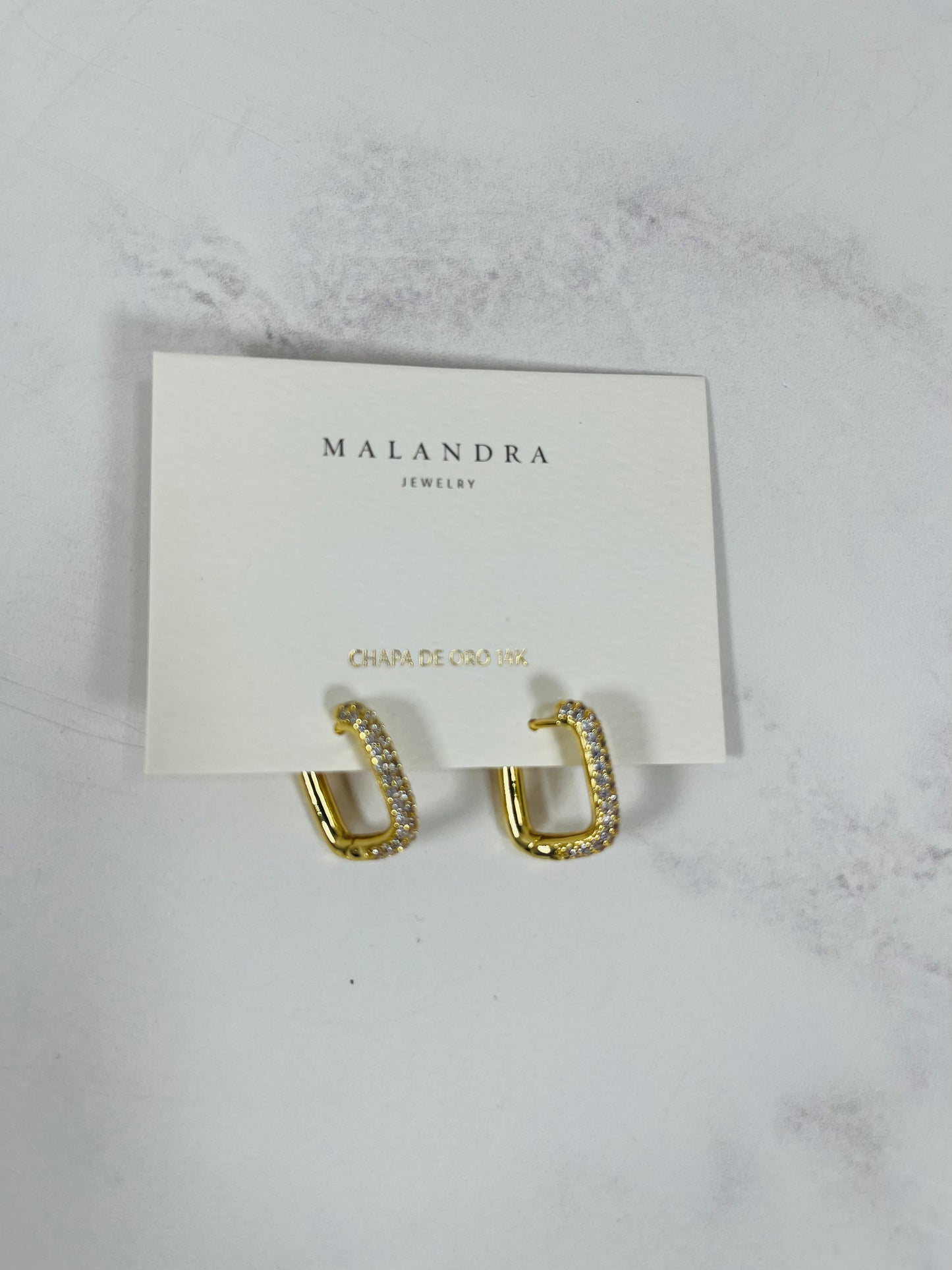 Pendientes Huggies