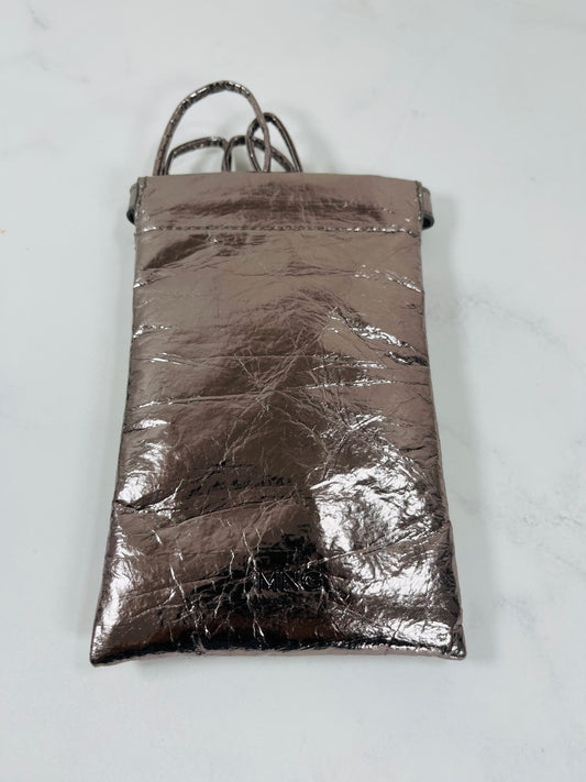 Funda para el móvil MANGO metálica