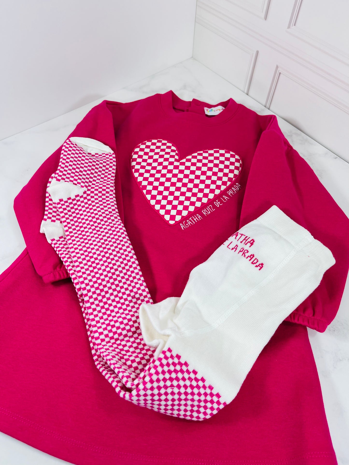 AGATHA RUIZ DE LA PRADA vestido con mallas fucsia 3 años
